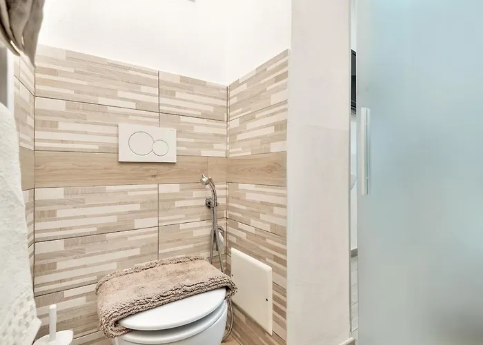 Alby Express 招待所